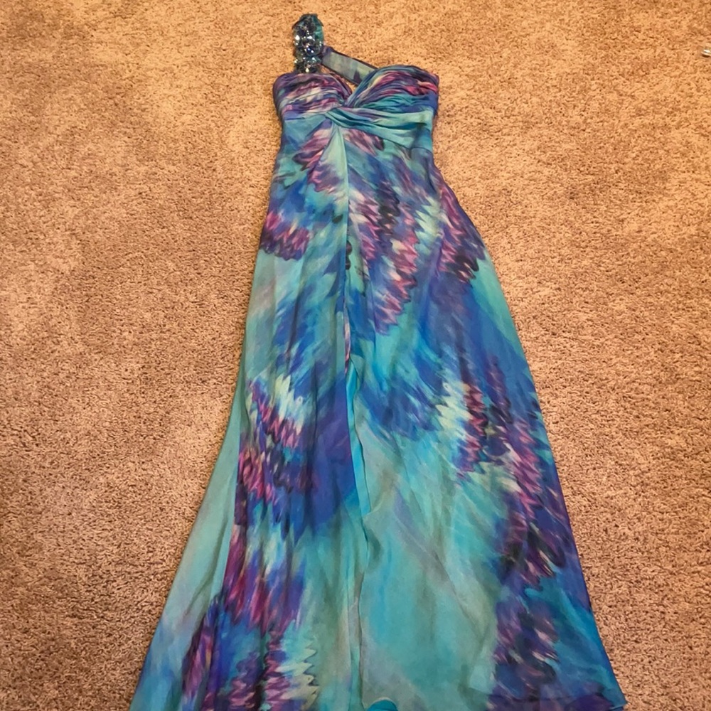 Formal prom gown